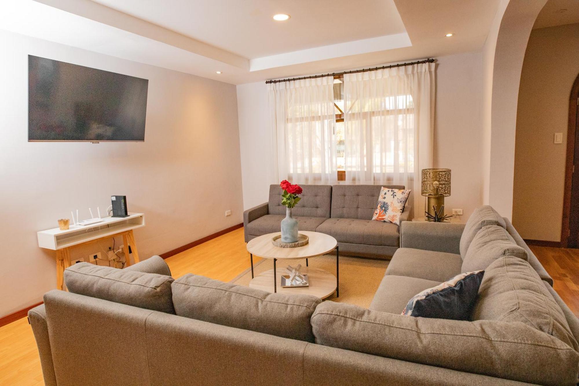 Santa Lucia Suites - Barranco Cuenca Ngoại thất bức ảnh